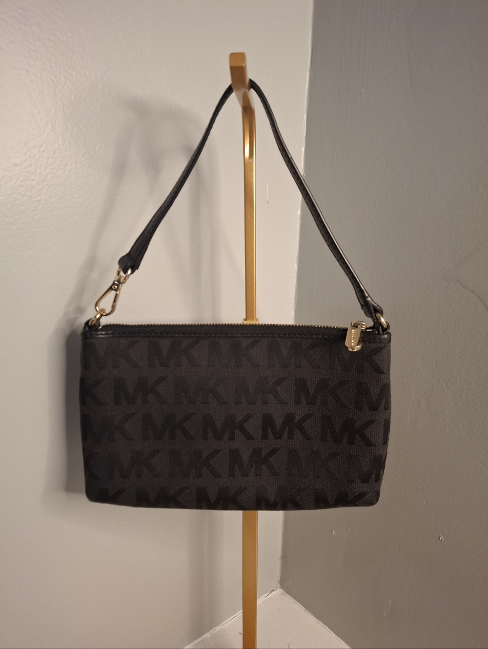 Michael Kors Black Signature MK Canvas Mini Shoulder Bag Wristlet - Picture 2 of 4